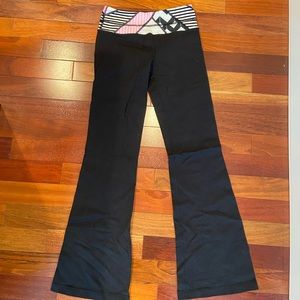 Lululemon black flare yoga pants